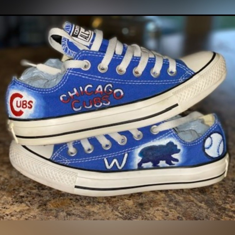 custom painted Chicago Cubs Converse low tops